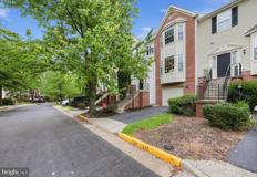 21588 Bankbarn Ter - Photo 1 of 1