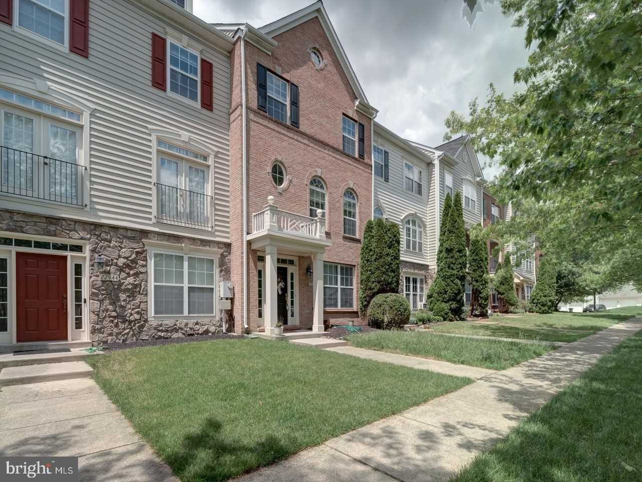 22942 Rose Quartz Sq - Photo 2 of 50