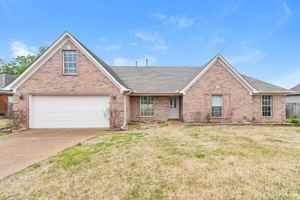 featured image of 4101 Sidlehill Dr