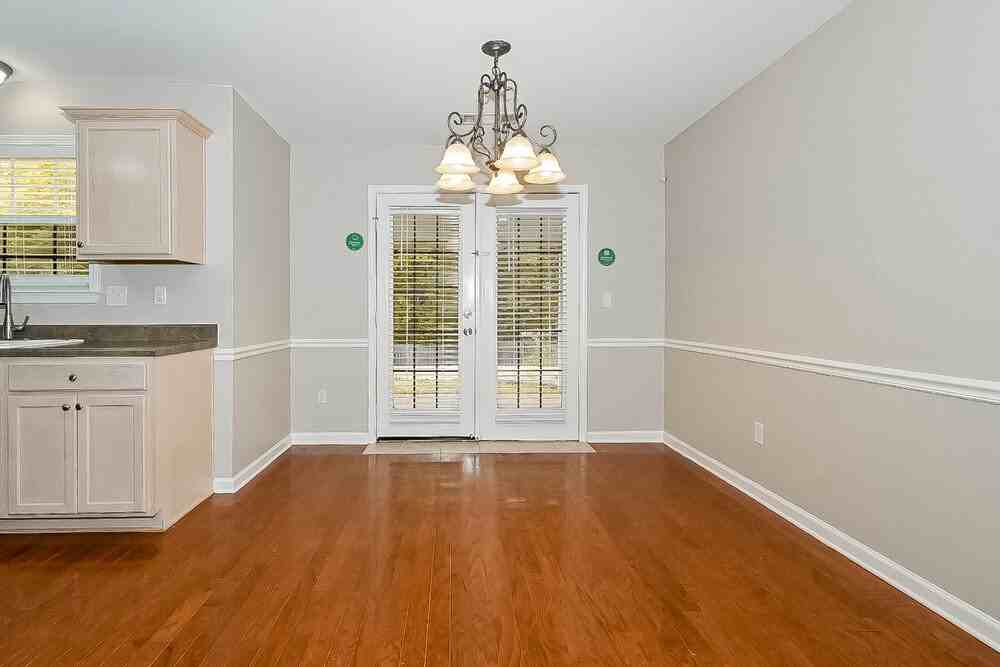4101 Sidlehill Dr - Photo 6 of 16