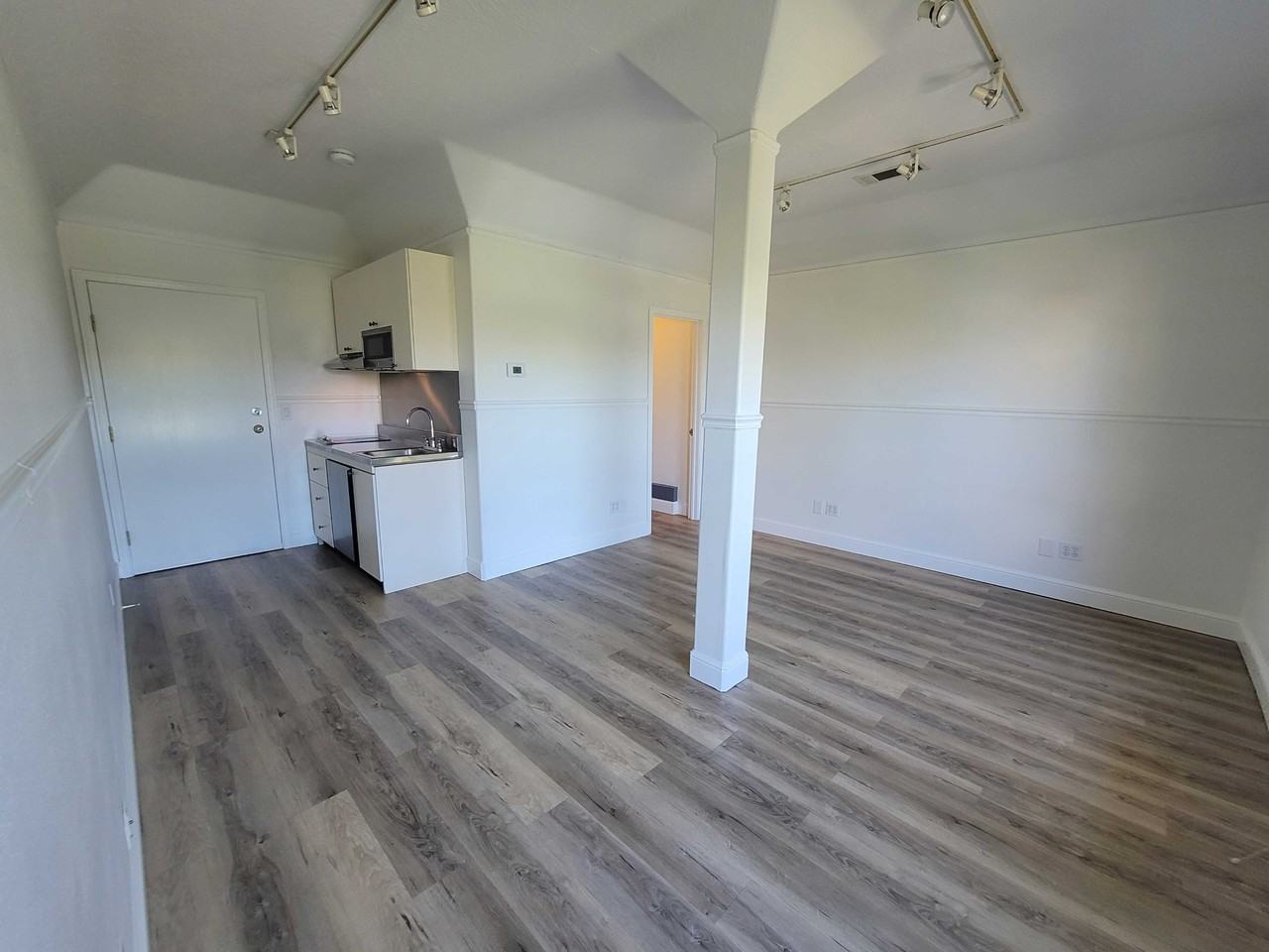 216A Connecticut St #A - Photo 6 of 14