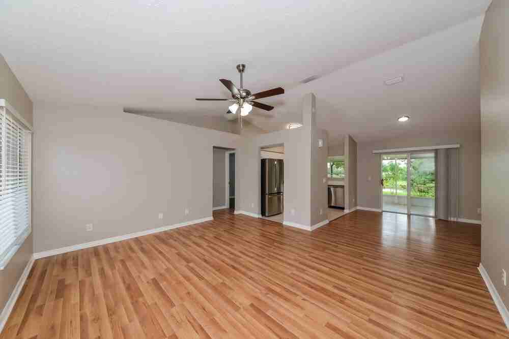 13219 Prestwick Creek Dr - Photo 4 of 16