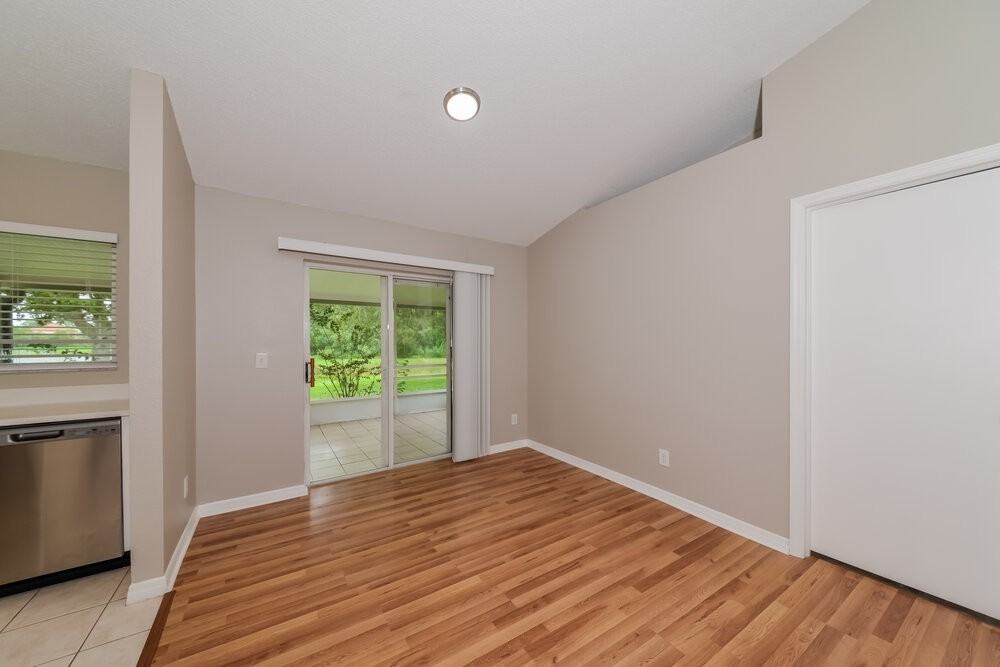 13219 Prestwick Creek Dr - Photo 5 of 16