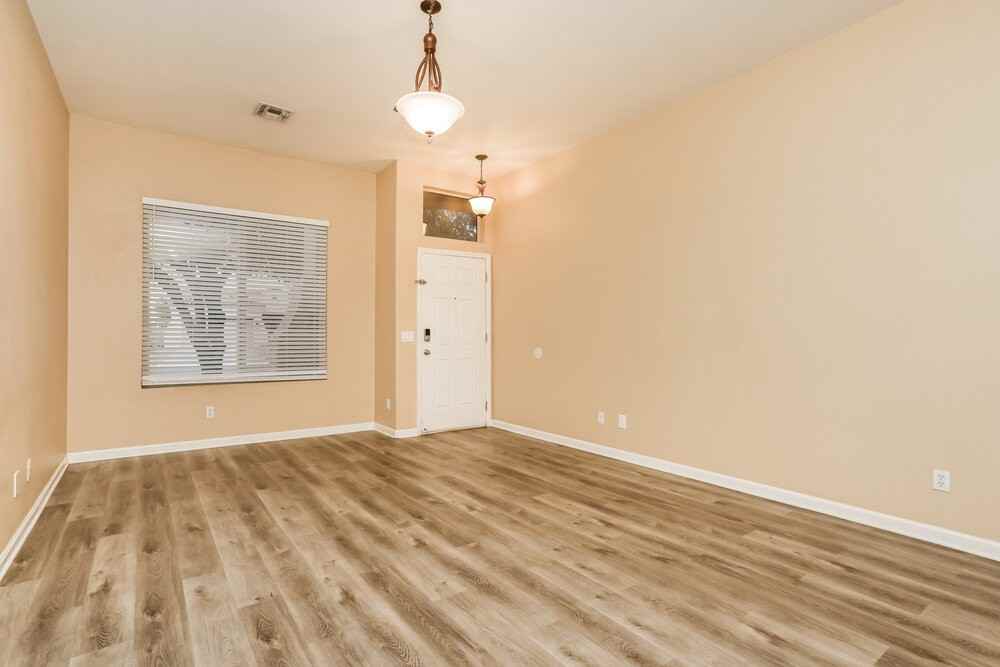 7552 W Cosmic Sky Dr - Photo 4 of 16