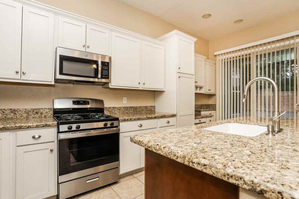 7552 W Cosmic Sky Dr - Photo 5 of 16