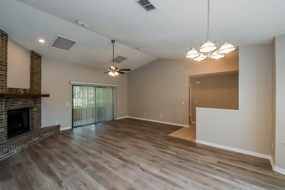 10364 Windfern Ct N - Photo 5 of 16