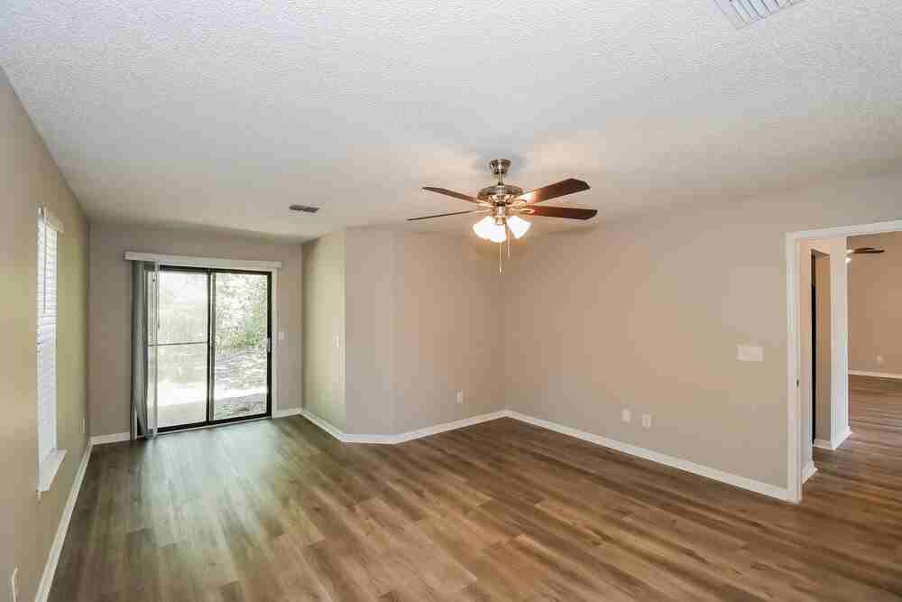 10364 Windfern Ct N - Photo 6 of 16