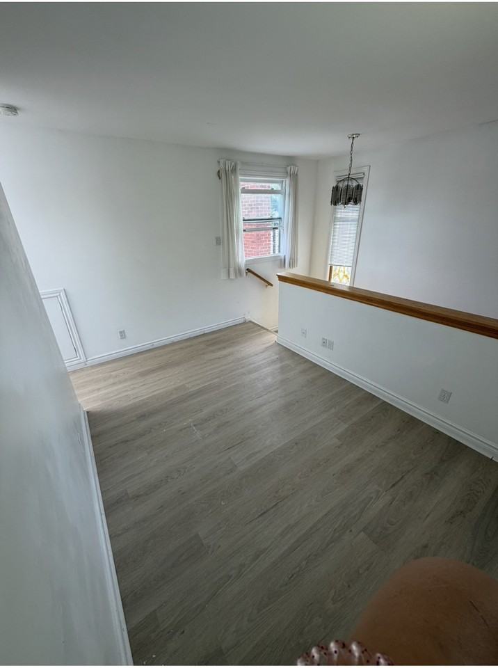 Mitre Pl - Photo 4 of 12