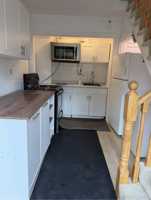 featured image of Mitre Pl