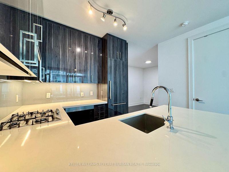 39 Queens Quay East #716 - Photo 5 of 24