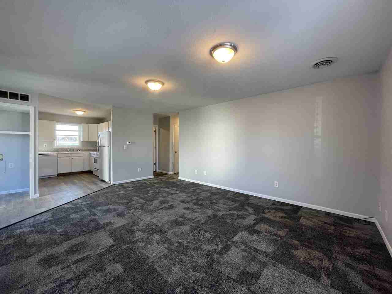 304 Stone Dr #A - Photo 6 of 9
