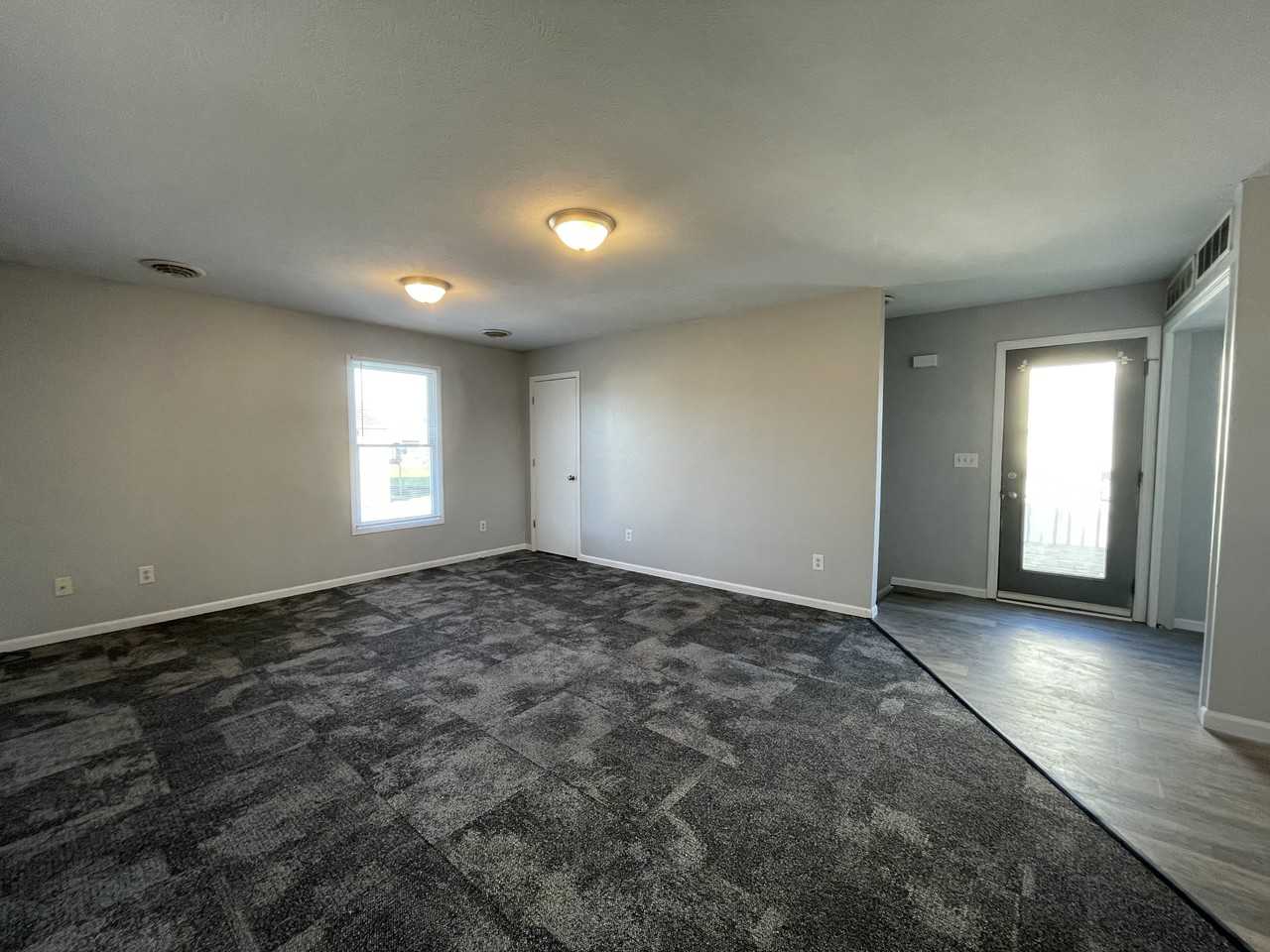 304 Stone Dr #A - Photo 7 of 9