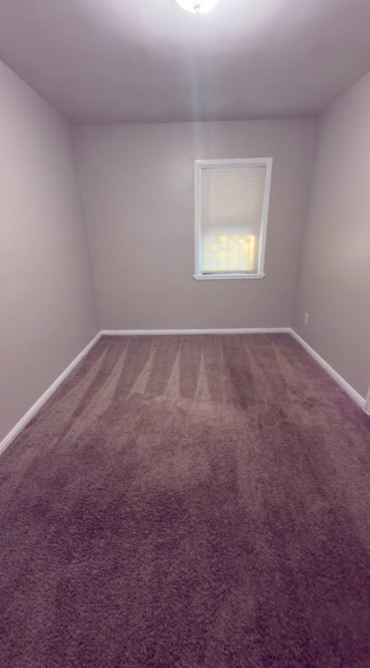 16643 Salem St - Photo 7 of 10