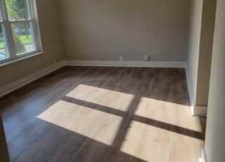 348 Kingview Dr #1 - Photo 3 of 11