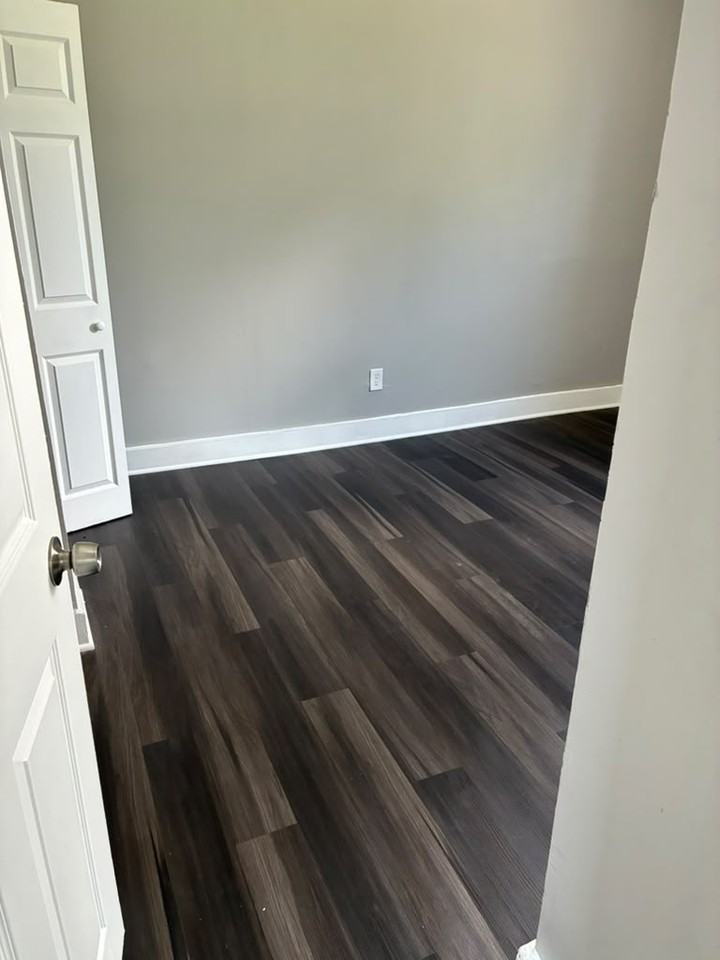 2207 Chelsea Ter - Photo 2 of 20