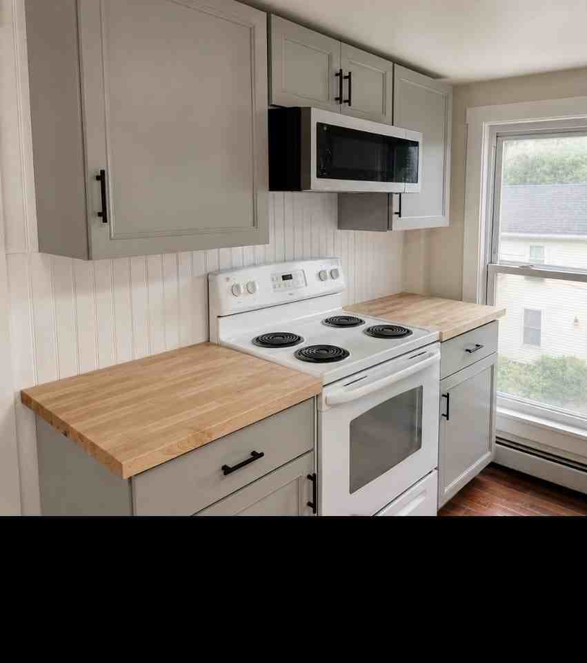 6 Mount Pleasant St #6 - Photo 3 of 10