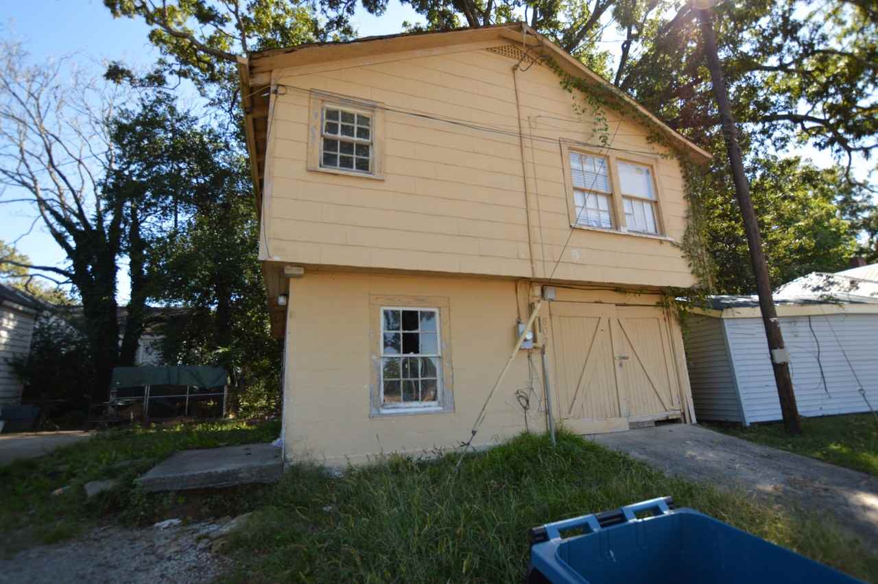 602 Jewell Ave - Photo 4 of 6