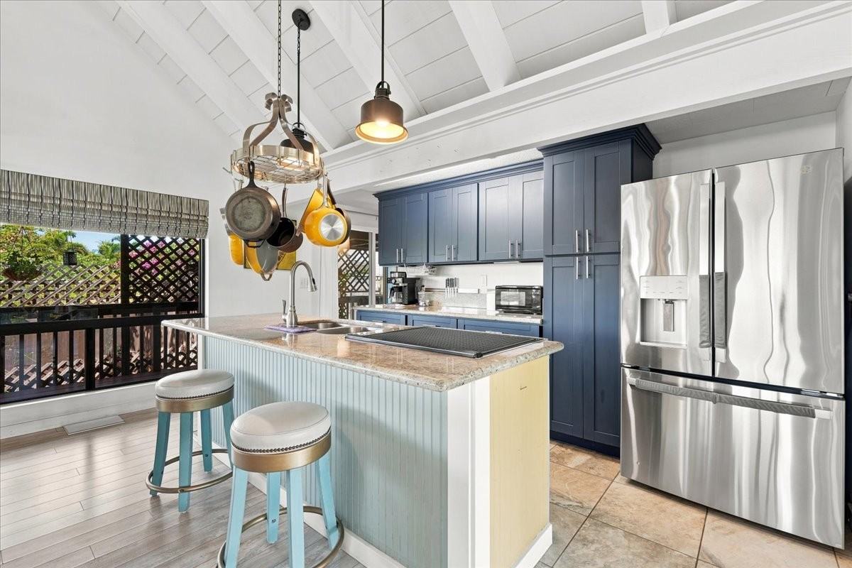3161 Mapu Pl #1 - Photo 4 of 30