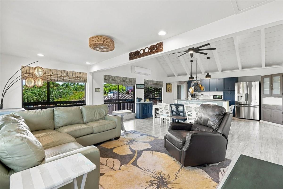 3161 Mapu Pl #1 - Photo 7 of 30