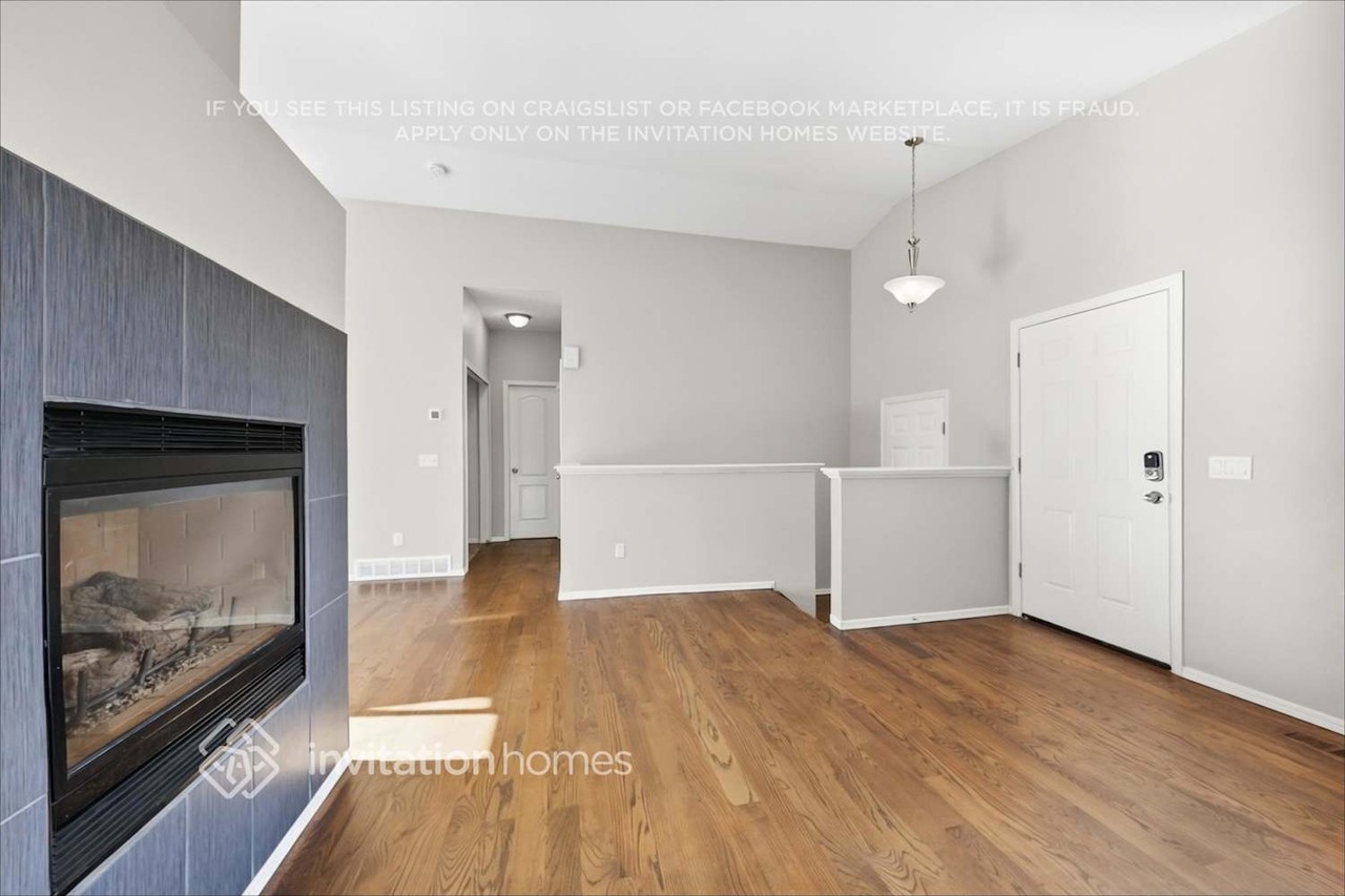 6025 Fossil Dr - Photo 6 of 23