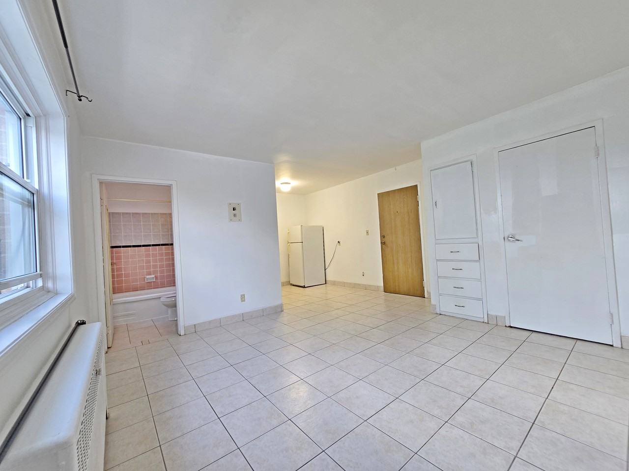 6363 Wyandotte Street East #306 - Photo 6 of 10