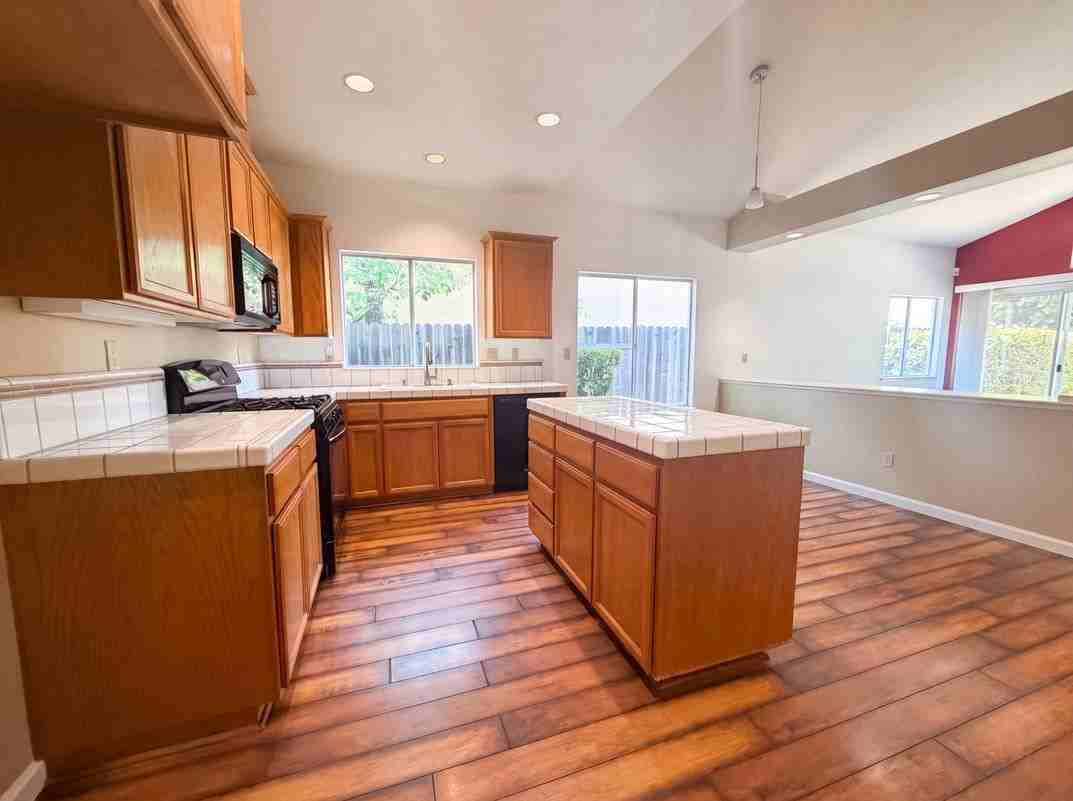 5344 Swindon Road - Photo 6 of 7