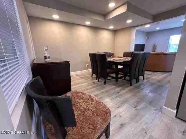 1113 Phelps St - Photo 6 of 18