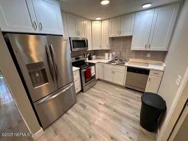 1113 Phelps St - Photo 7 of 18
