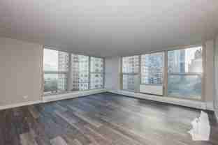 5600 N Sheridan Rd - Photo 1 of 1