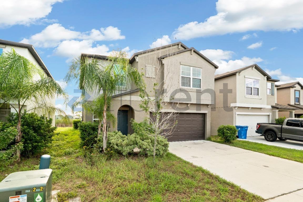 588 Royal Empress Dr - Photo 2 of 38
