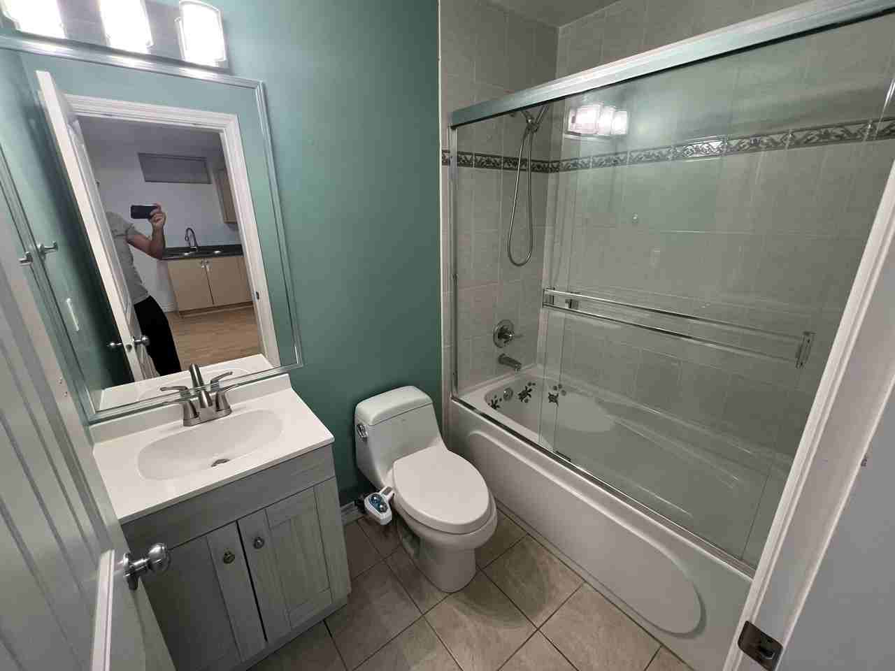 7058 Patterson Ave - Photo 4 of 6