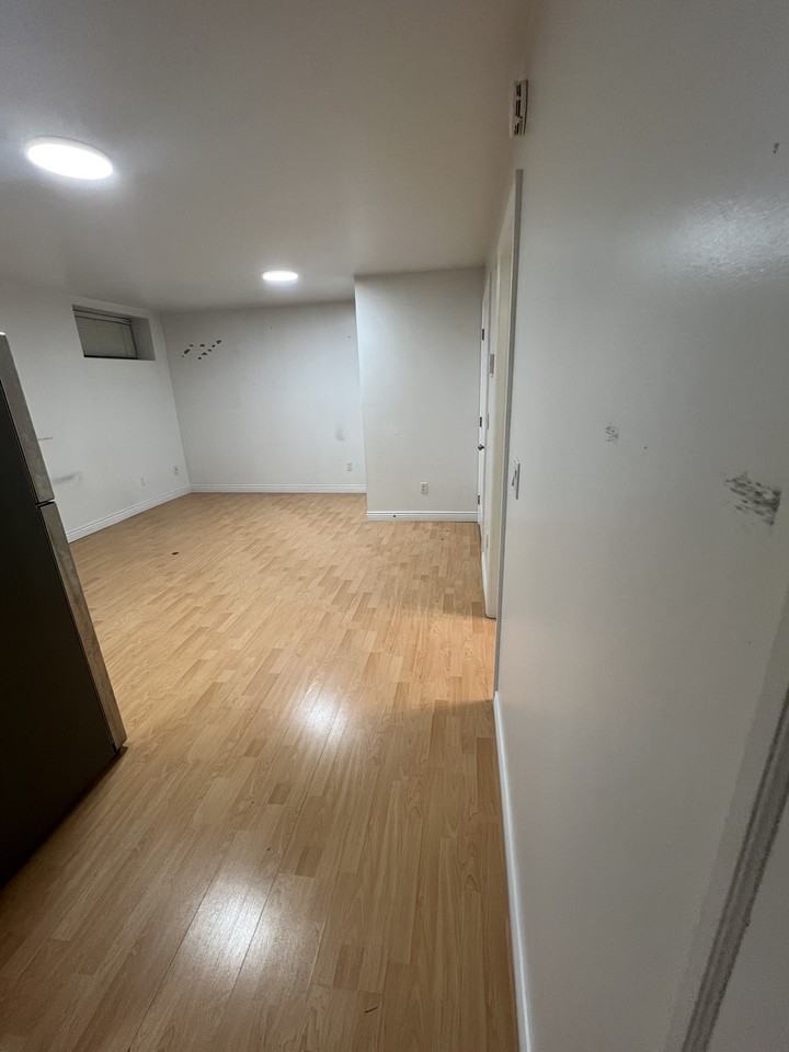 7058 Patterson Ave - Photo 6 of 6