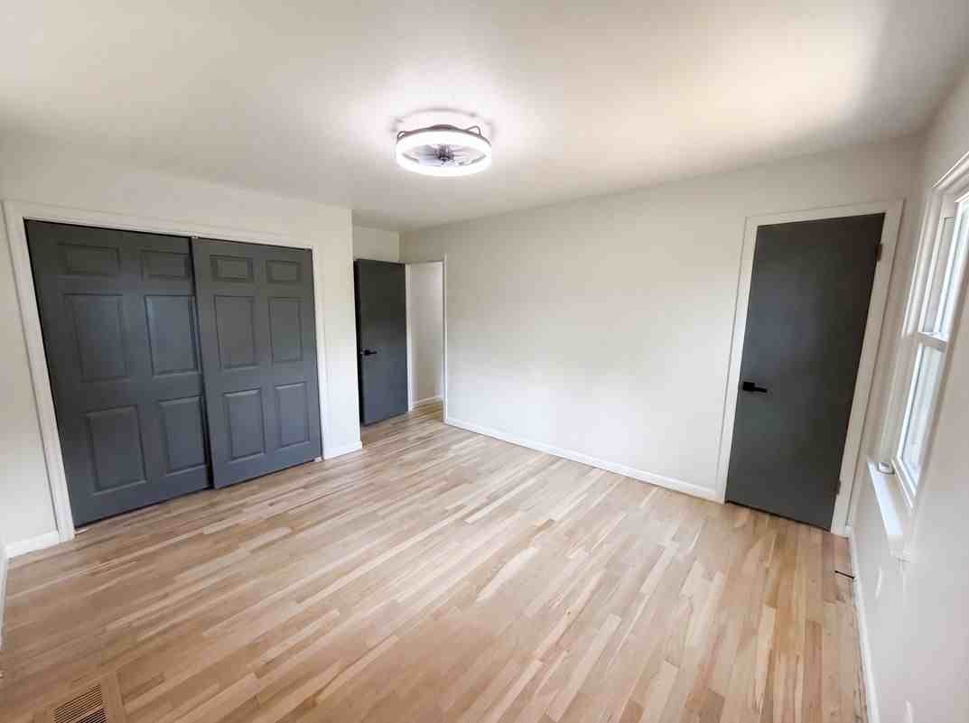 3807 Greenhill Drive - Photo 5 of 14