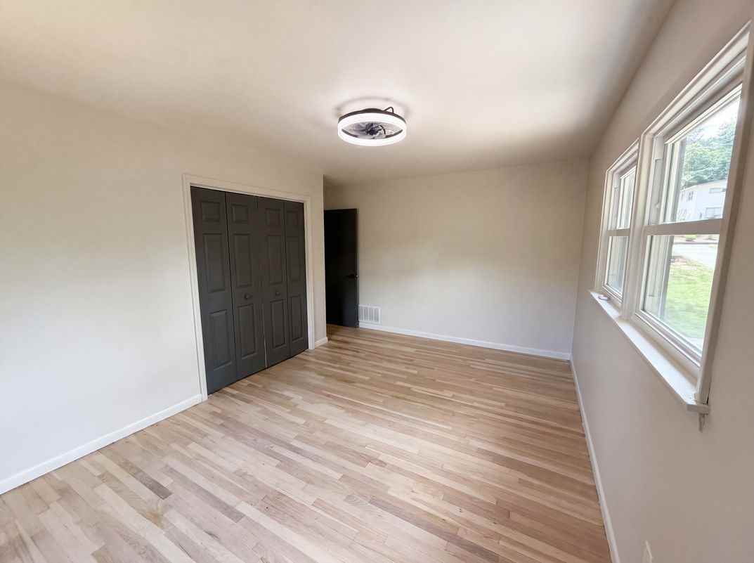 3807 Greenhill Drive - Photo 7 of 14
