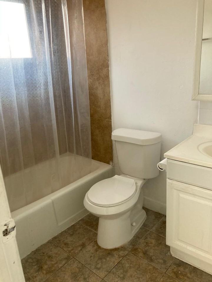 1836 Adams Street #3 - Photo 5 of 5