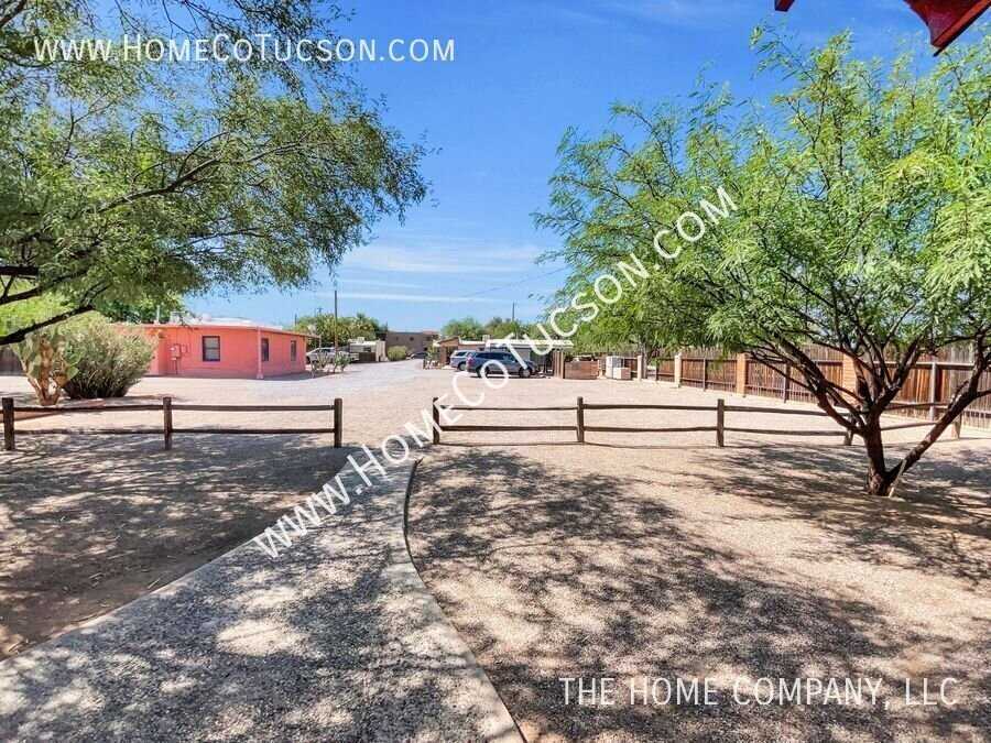 1725 E Adelaide Dr - Photo 2 of 36