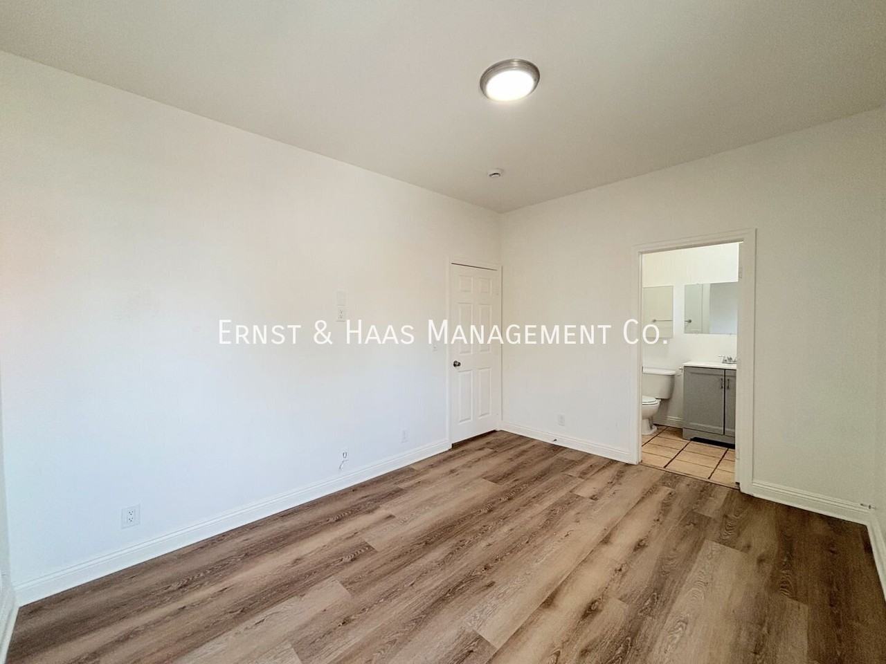 2259 Pacific Ave - Photo 6 of 15