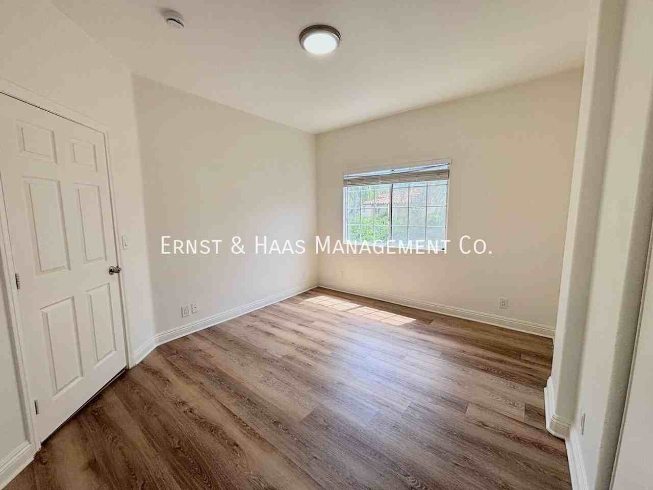 2259 Pacific Ave - Photo 7 of 15