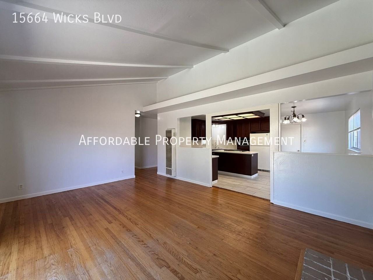 15664 Wicks Blvd - Photo 3 of 24