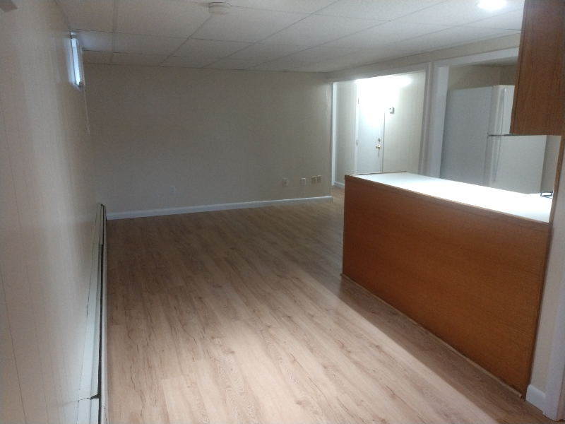 27 Foster St - Photo 2 of 3