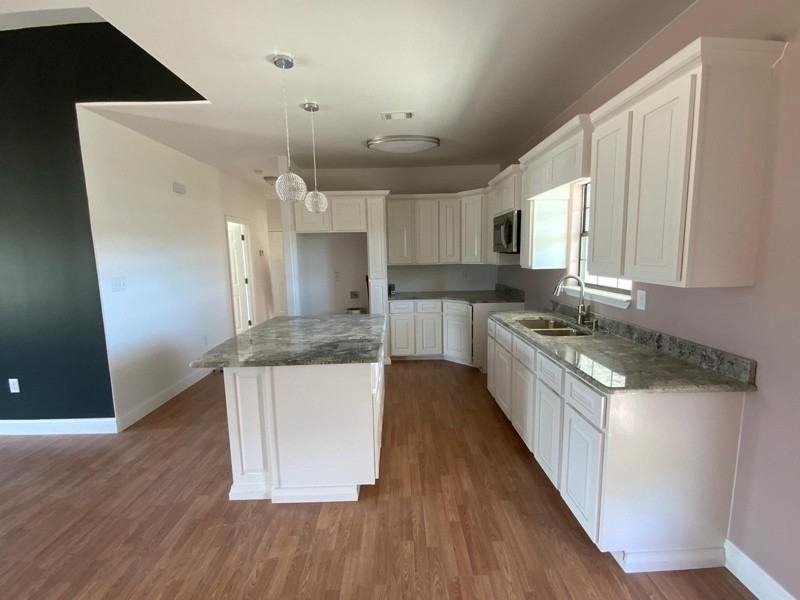 815 Alexander Dr - Photo 6 of 16
