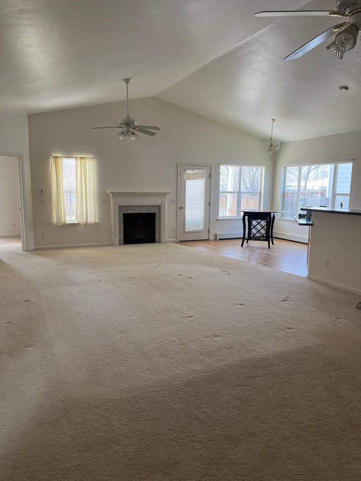 2040 Miami Rd - Photo 2 of 11