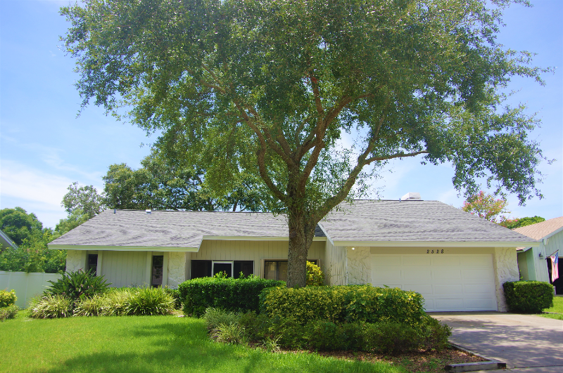 2528 Tradewinds Trl - Photo 2 of 12