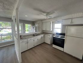 3653 E Hammond Ave - Photo 1 of 1