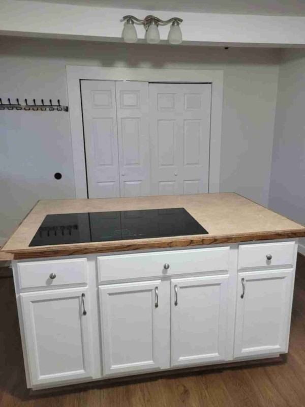 2066 Stonecreek Rd Sw - Photo 3 of 7