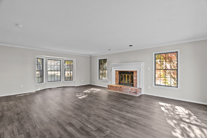 8977 Big Bend Blvd - Photo 5 of 20