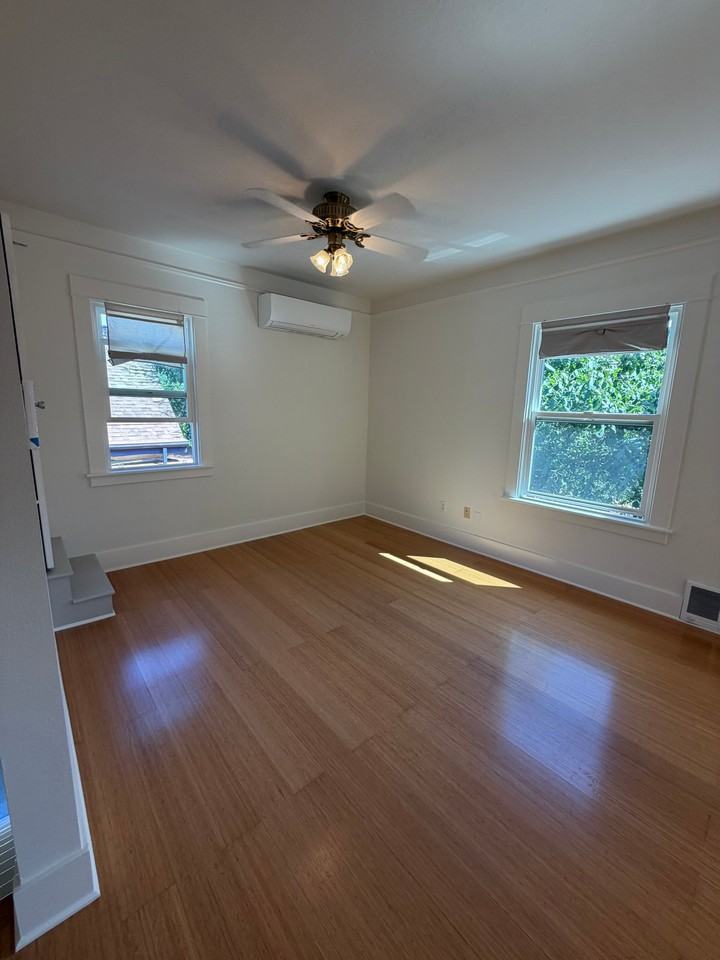 561 N Simpson St #563 - Photo 4 of 18