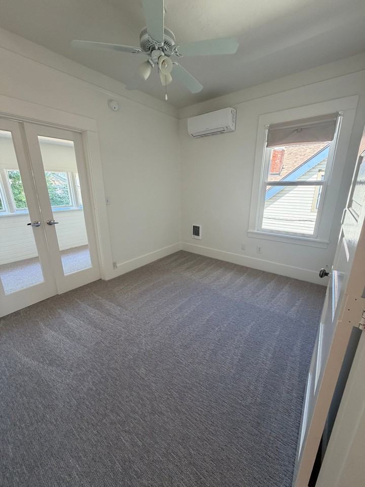561 N Simpson St #563 - Photo 7 of 18
