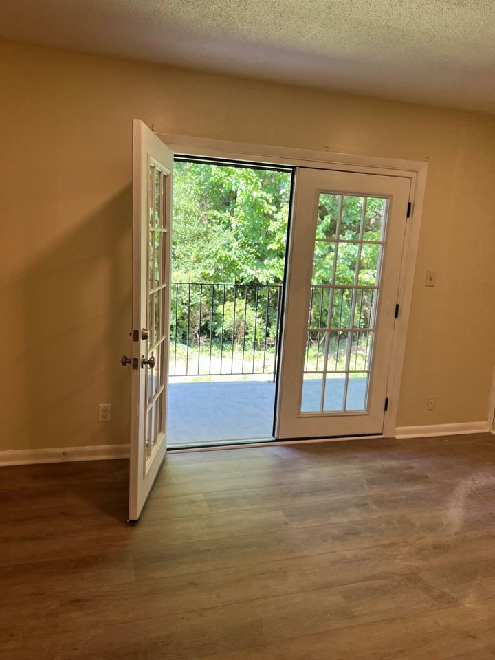 116 Engleman Ave #F - Photo 3 of 14