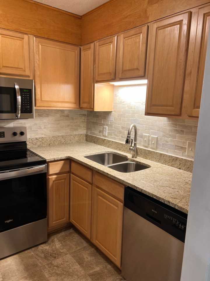 116 Engleman Ave #F - Photo 4 of 14